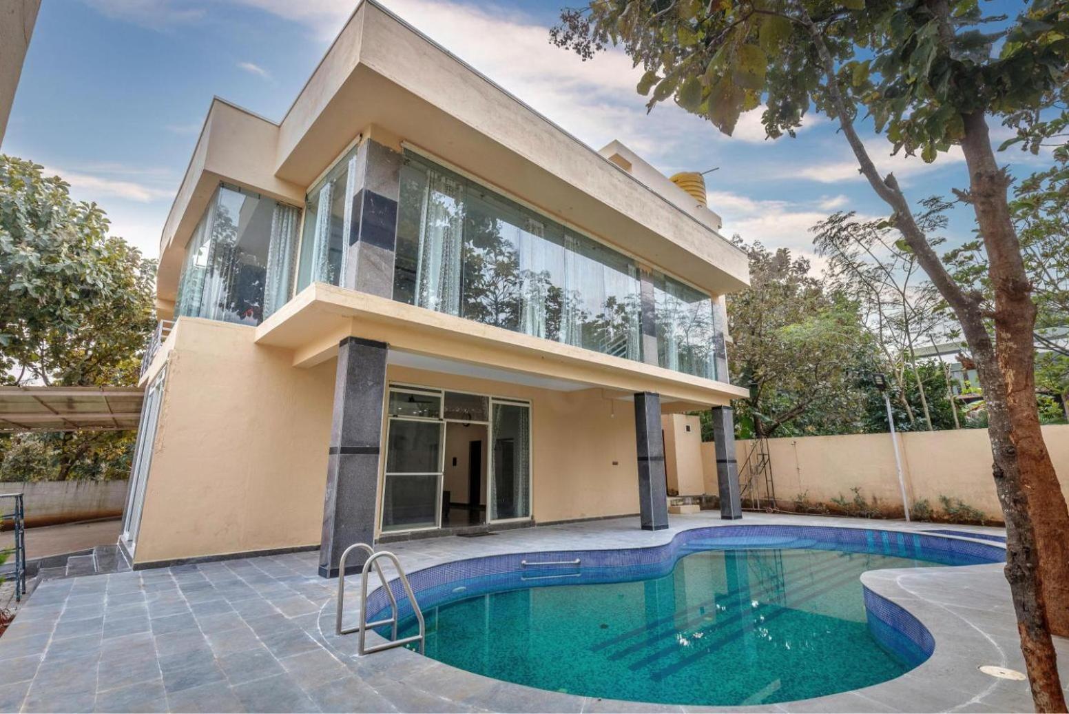 Villa Exotica By Stayjade5Bhkpoolacprojector Denkanikottai ภายนอก รูปภาพ