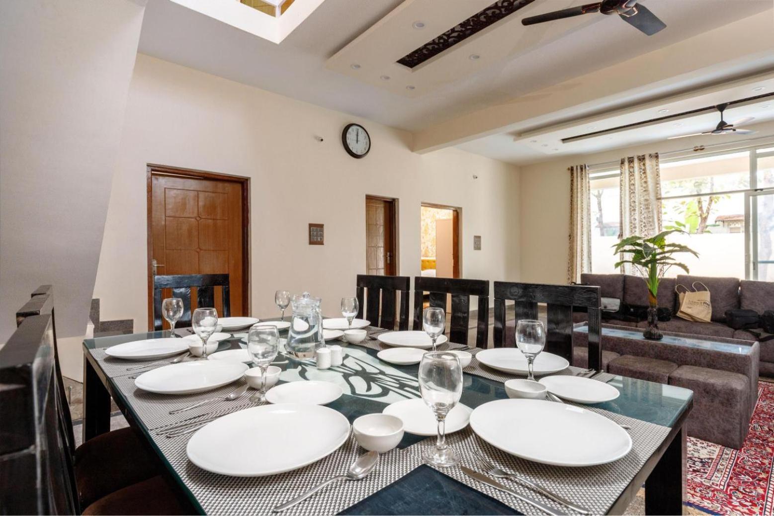 Villa Exotica By Stayjade5Bhkpoolacprojector Denkanikottai ภายนอก รูปภาพ