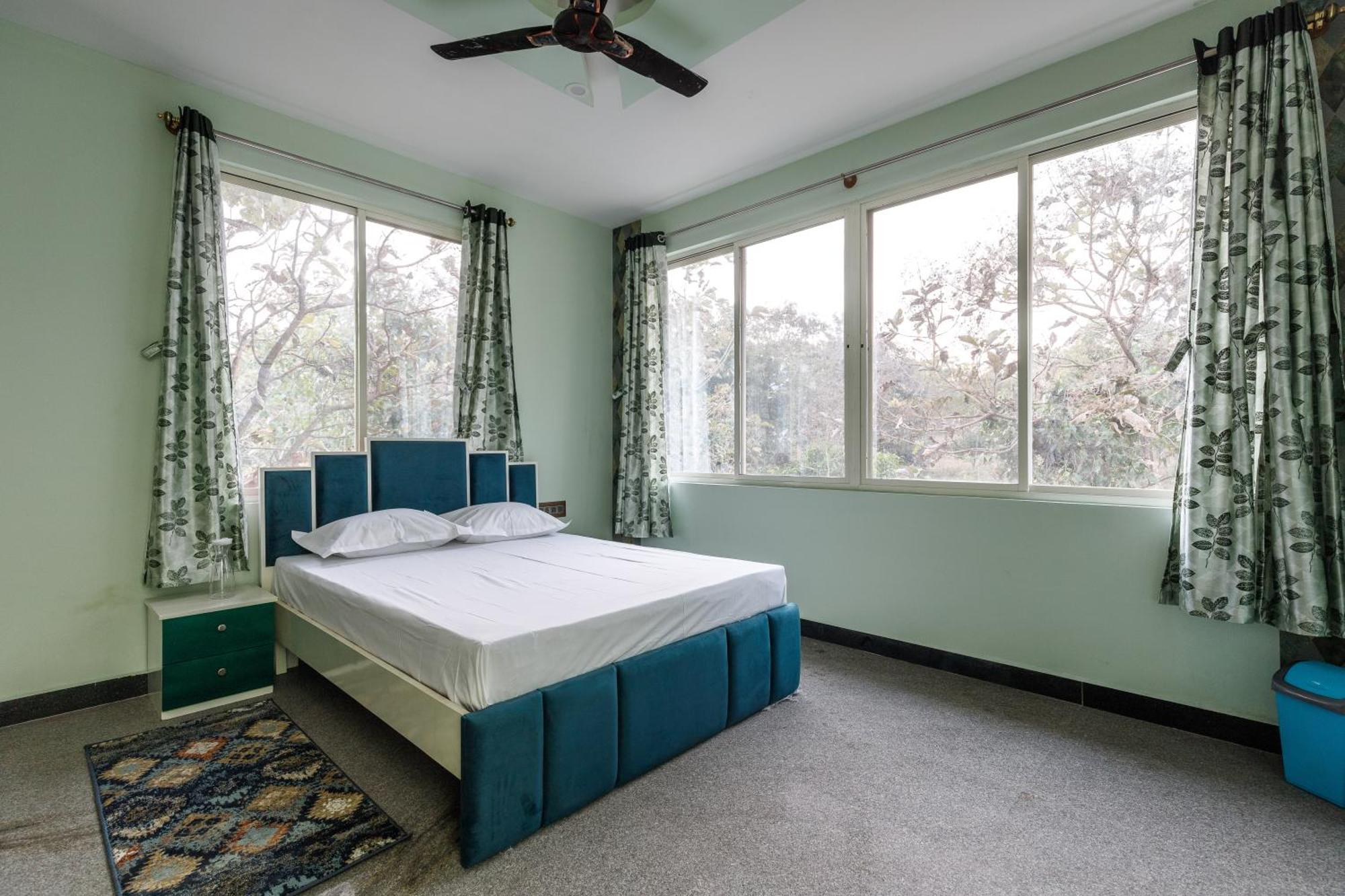 Villa Exotica By Stayjade5Bhkpoolacprojector Denkanikottai ภายนอก รูปภาพ